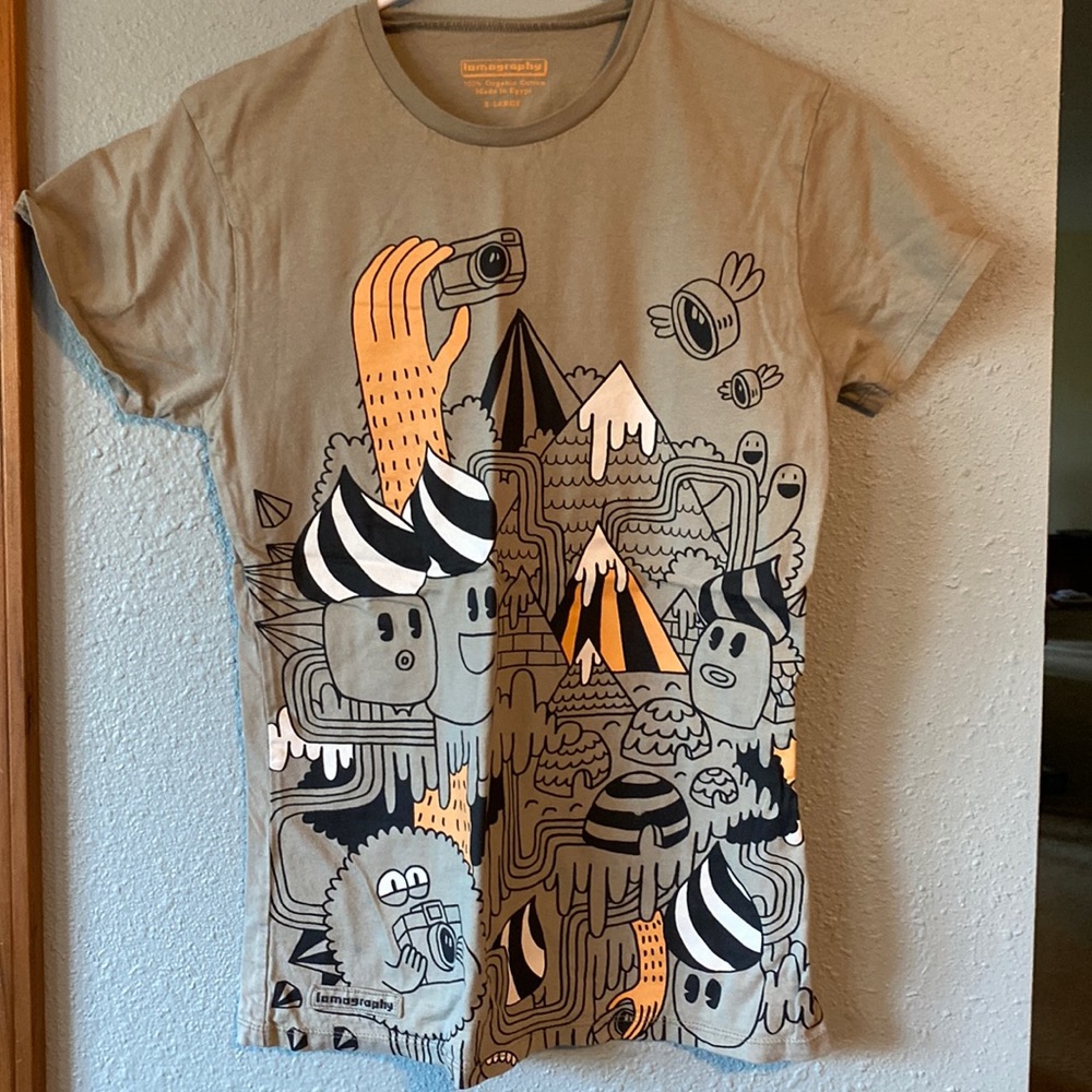 Lomography Women’s doted size XL t shirt
